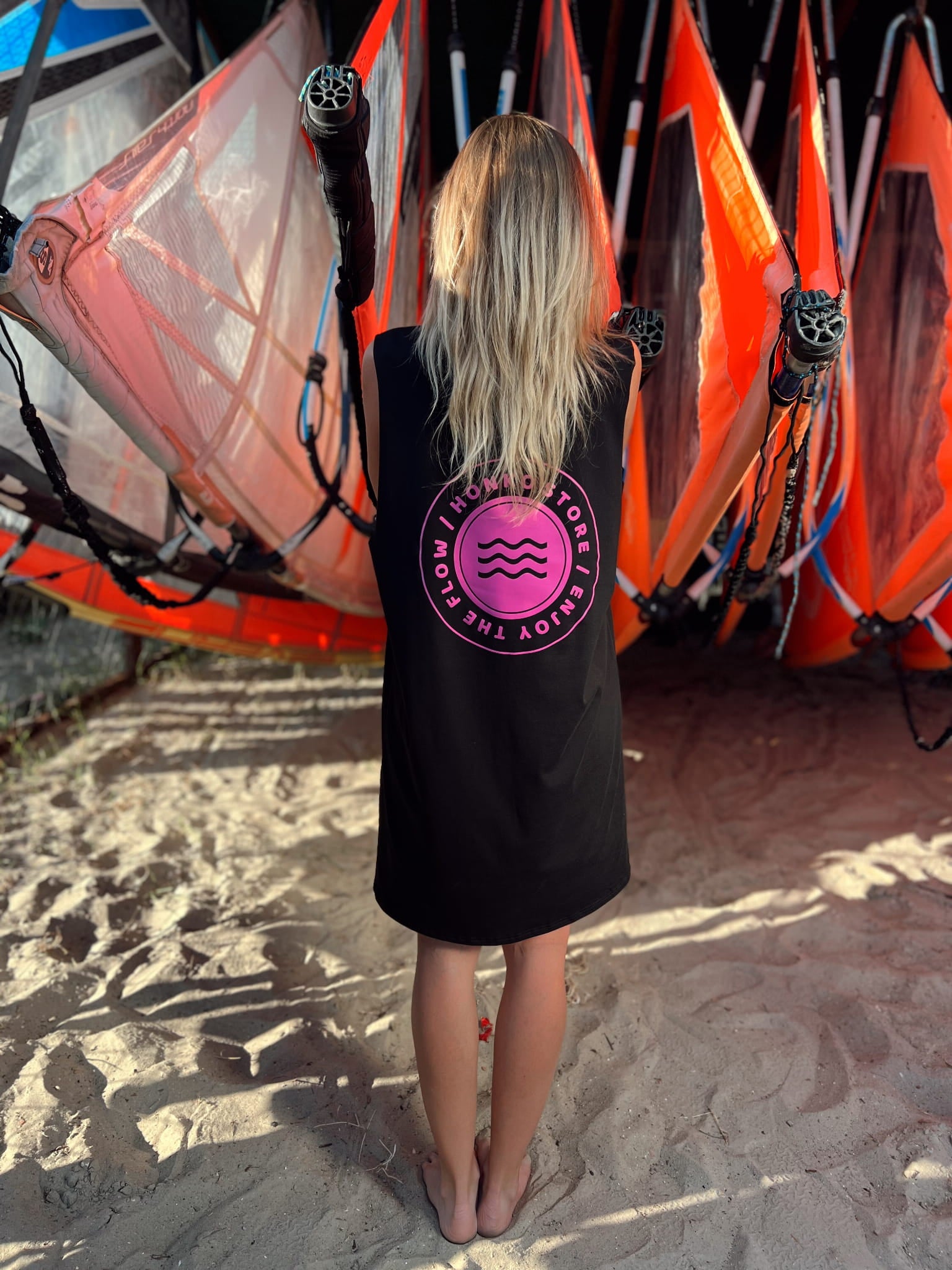 SUKIENKA HONOLULU - BLACK/PINK