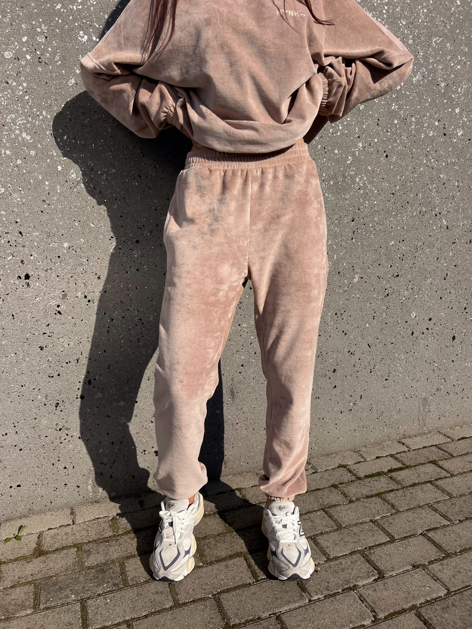 Spodnie welurowe - CAPPUCCINO