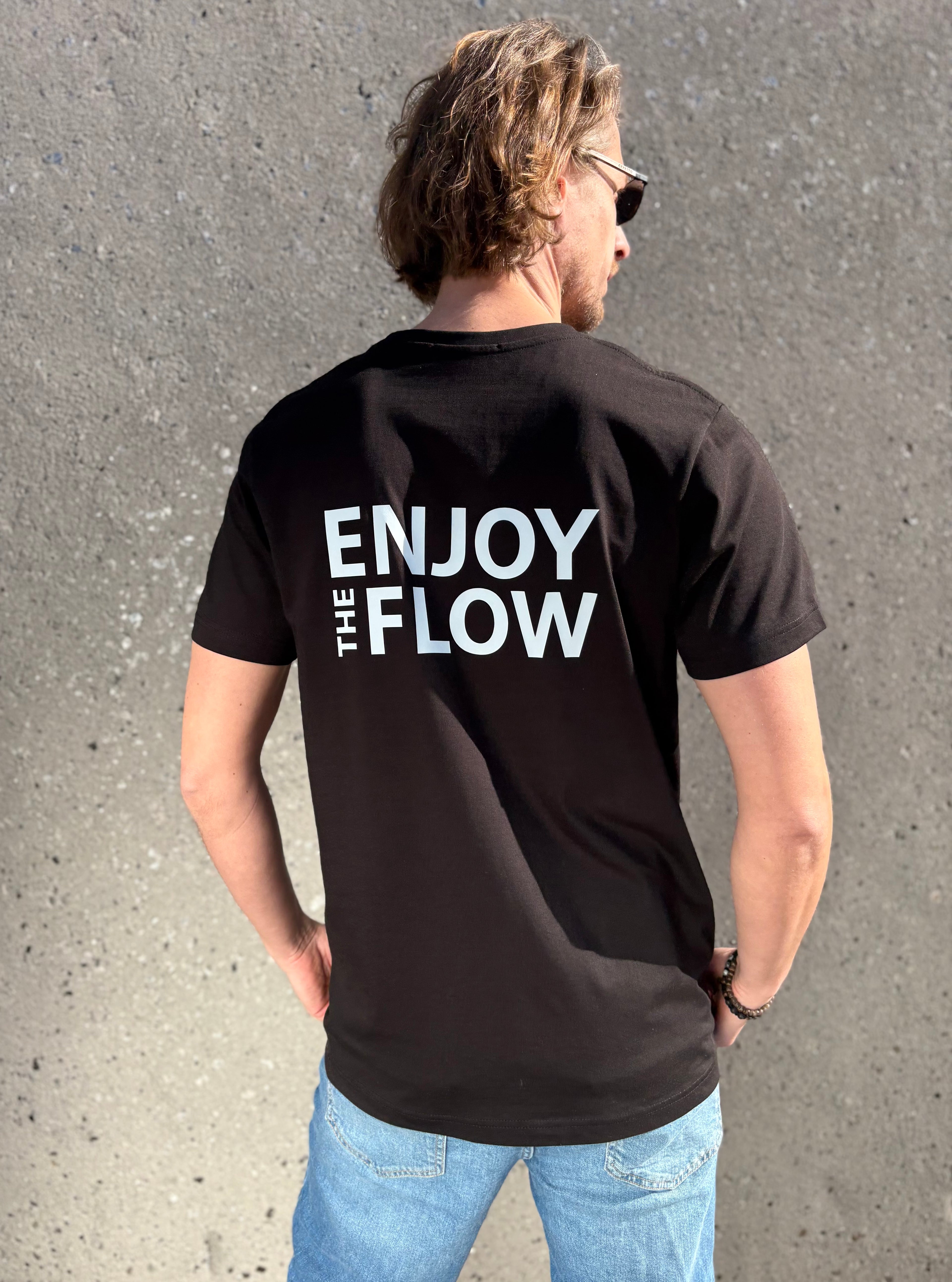 T-shirt - Enjoy the flow - Black